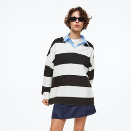 Oversized V-neck Sweatshirt